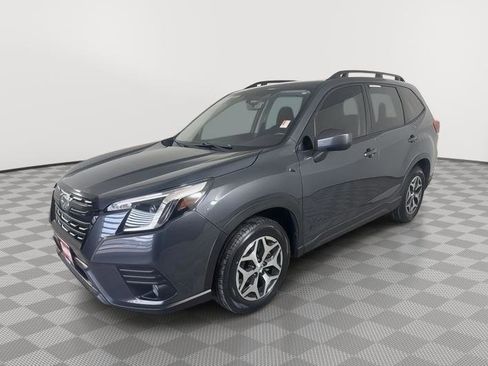 Certified 2022 Subaru Forester Premium image 3