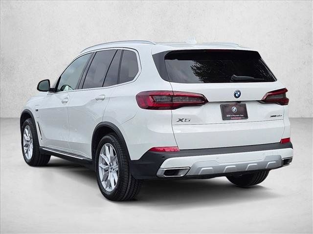 Certified 2023 BMW X5 xDrive45e w/ Executive Package AWD/4WD image 8