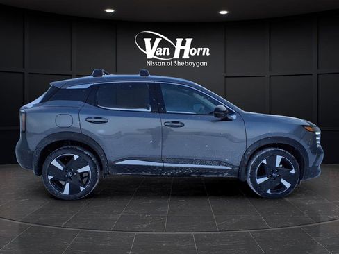 New 2026 Nissan Kicks SR w/ Cold Weather Package image 34