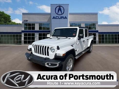Used 2021 Jeep Gladiator Sport AWD/4WD image 1
