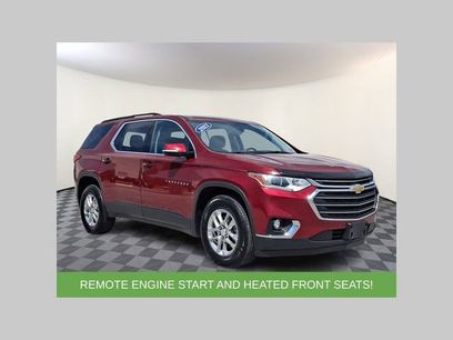 Used 2021 Chevrolet Traverse LT