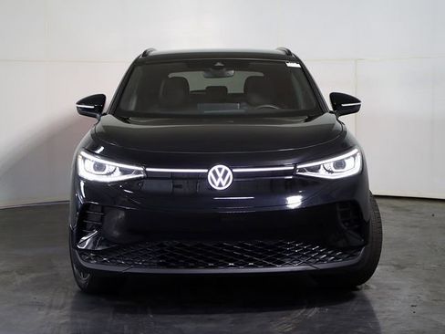 Used 2023 Volkswagen ID.4 Pro S image 9