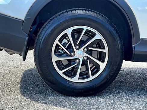 Used 2025 Mitsubishi Eclipse Cross ES image 37