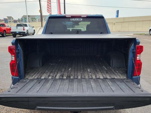 Used 2024 Chevrolet Silverado 1500 LT image 32