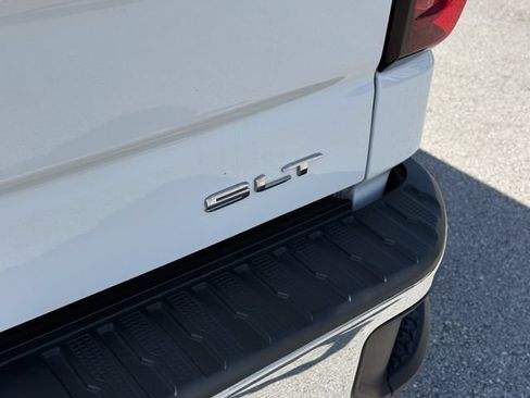 Used 2024 GMC Sierra 1500 SLT RWD image 11