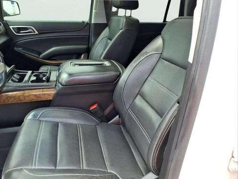 Used 2019 GMC Yukon Denali w/ Denali Ultimate Package AWD/4WD image 19