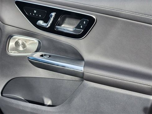 Certified 2025 Mercedes-Benz GLC 300 4MATIC image 15