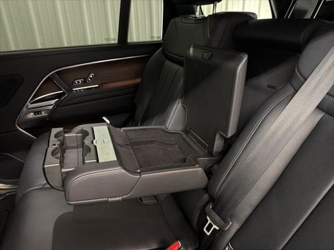 Used 2023 Land Rover Range Rover Long Wheelbase SE AWD/4WD image 15