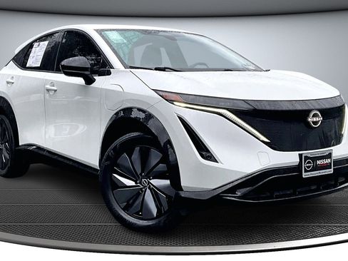Used 2023 Nissan Ariya AWD image 1