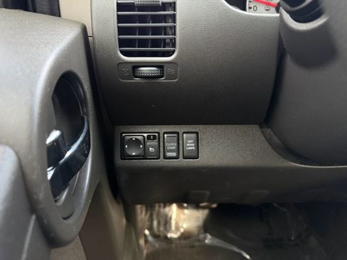 Used 2014 Nissan Xterra PRO-4X w/ Nevada Tow Package image 29