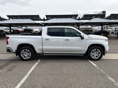 Used 2024 Chevrolet Silverado 1500 LTZ AWD/4WD image 6