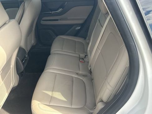 Certified 2021 Lincoln Corsair FWD image 14