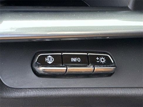 Used 2022 Chevrolet Corvette Stingray 2D Coupe w/ Z51 Performance Package image 20