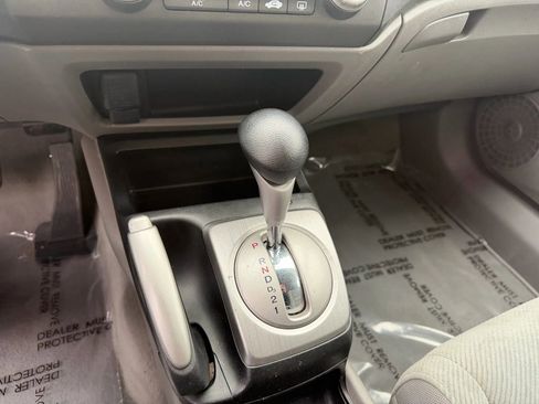 Used 2011 Honda Civic LX image 25
