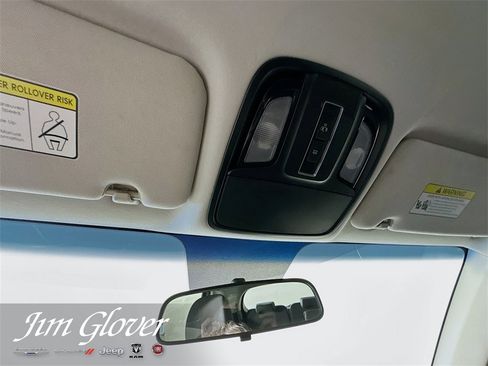 Used 2020 Kia Sorento LX image 37