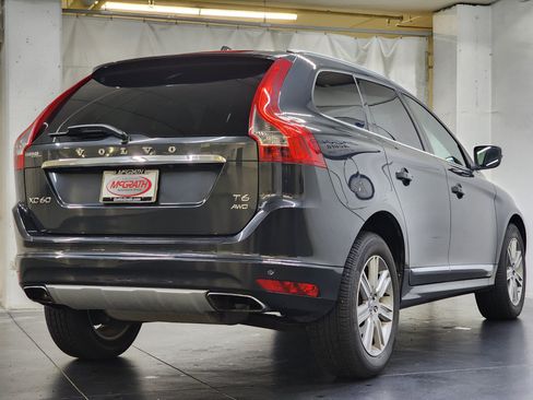 Used 2016 Volvo XC60 T6 w/ Climate Package AWD/4WD image 5