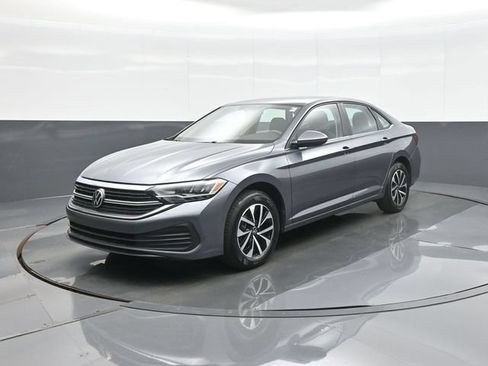 Used 2023 Volkswagen Jetta S FWD image 3