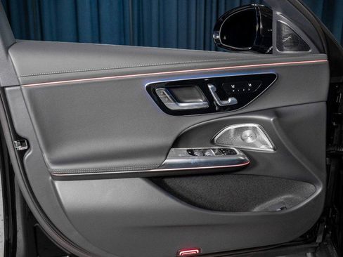 New 2025 Mercedes-Benz E 450 4MATIC All-Terrain Wagon image 13