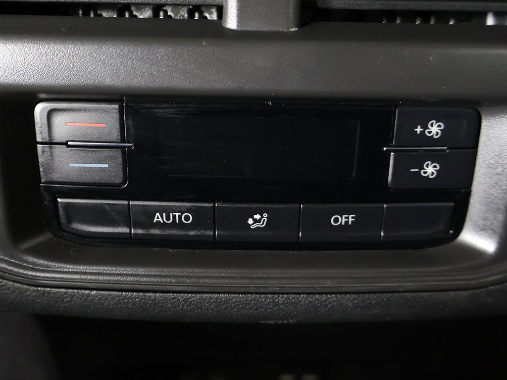 Used 2023 Volkswagen Atlas SE AWD/4WD image 39