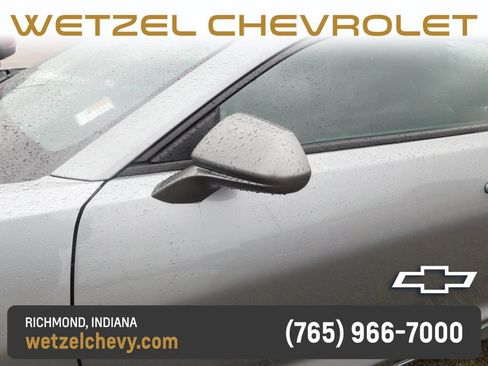Used 2023 Chevrolet Camaro LT RWD image 11