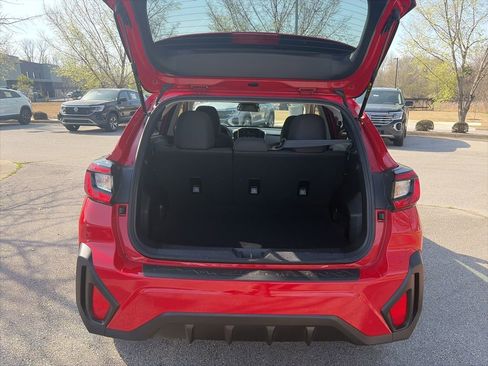 Used 2025 Subaru Crosstrek 2.0i Premium image 6