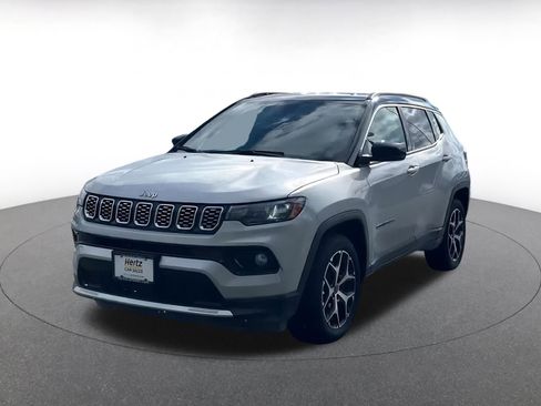 Used 2025 Jeep Compass Limited image 7