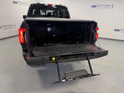 Used 2025 Ford F150 Lightning Lariat AWD/4WD image 28