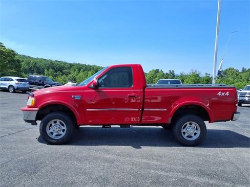 Used 1998 Ford F150 XLT image 9