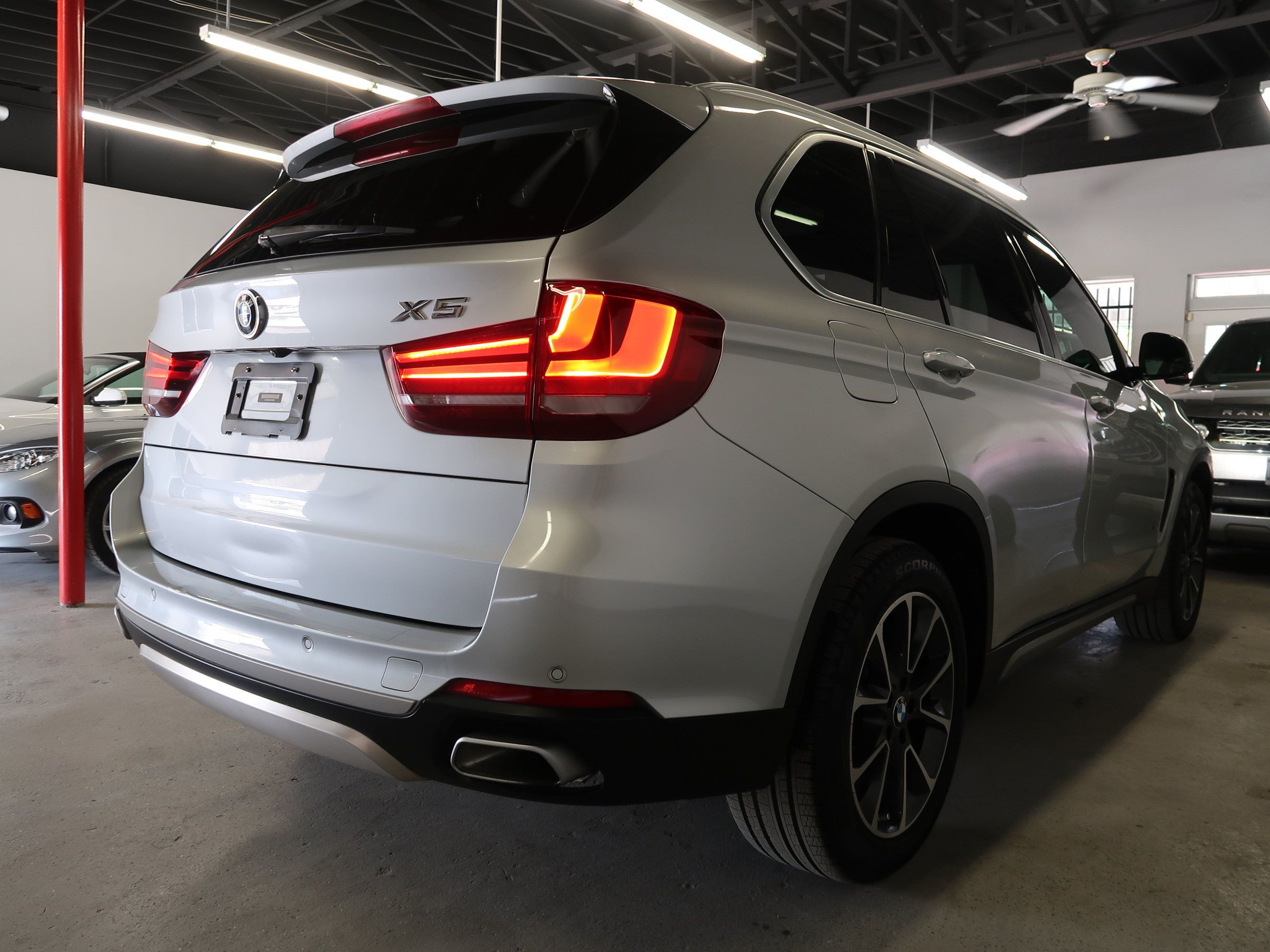 Used 2018 BMW X5 xDrive35i AWD/4WD image 8