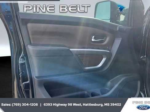 Used 2019 Nissan Titan Platinum Reserve w/ Platinum Utility Package image 14