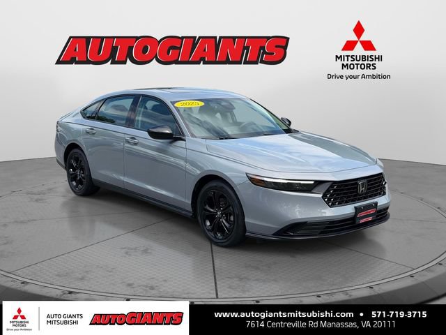 Used 2025 Honda Accord SE image 1