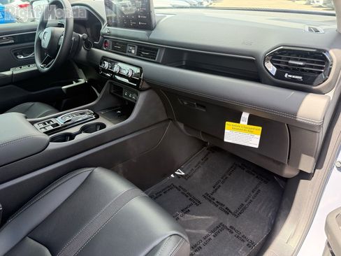 Used 2026 Honda Pilot EX-L image 30