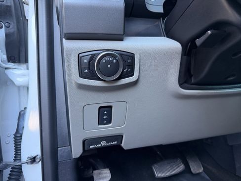 Used 2017 Ford F250 XLT w/ XLT Value Package image 21