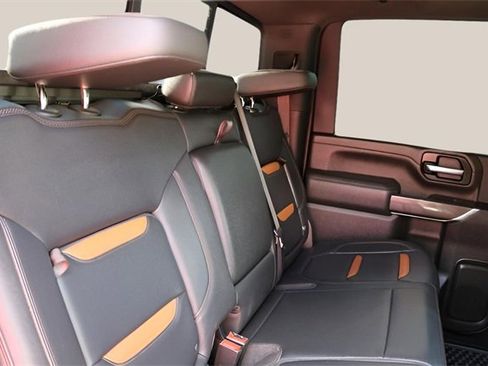 Used 2022 GMC Sierra 2500 AT4 w/ AT4 Preferred Package image 19