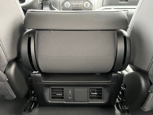 New 2026 Chevrolet Silverado 1500 Custom Trail Boss AWD/4WD image 27