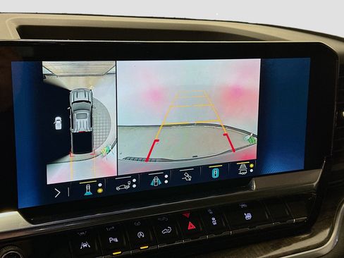 Used 2023 Chevrolet Silverado 1500 LTZ image 23