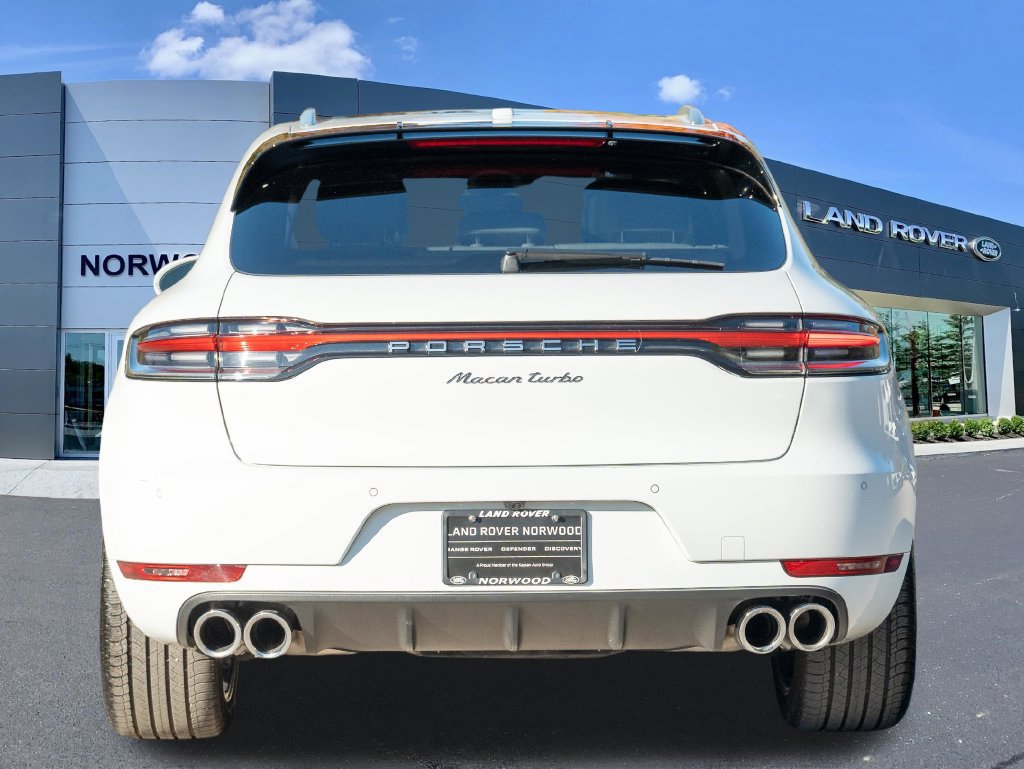 Used 2021 Porsche Macan Turbo AWD/4WD image 5