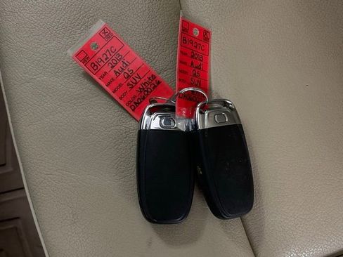 Used 2013 Audi Q5 3.0T Premium Plus image 44