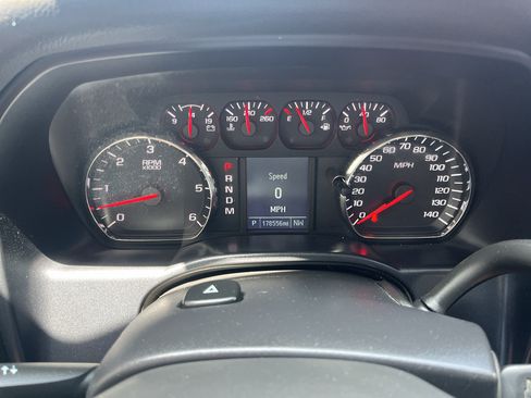 Used 2014 Chevrolet Silverado 1500 W/T RWD image 15