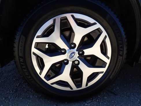 Certified 2022 Subaru Forester Premium image 7