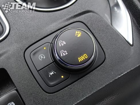 Certified 2023 Chevrolet Traverse LT image 19