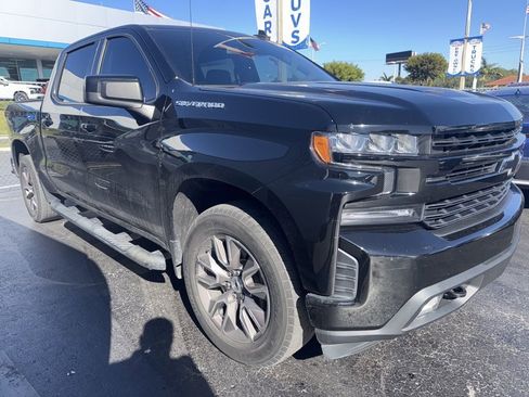 Used 2021 Chevrolet Silverado 1500 RST image 6
