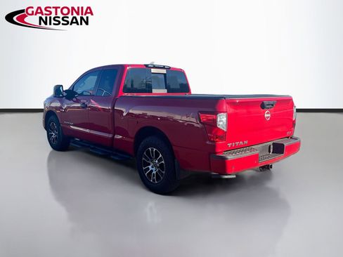 Used 2023 Nissan Titan SV w/ SV Utility Package image 6