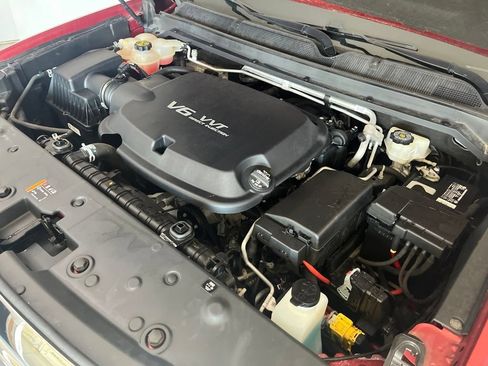 Used 2017 GMC Canyon SLT w/ Driver Alert Package AWD/4WD image 12