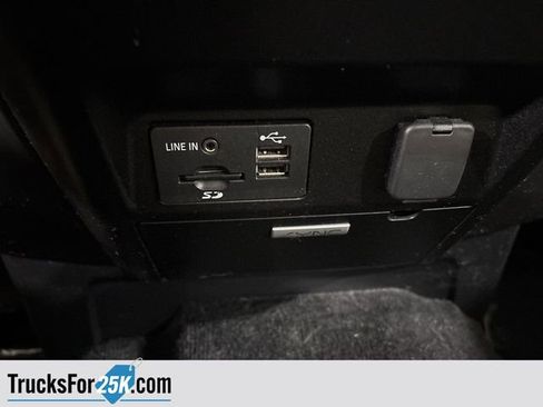 Used 2015 Ford F150 XLT w/ Equipment Group 302A Luxury image 25