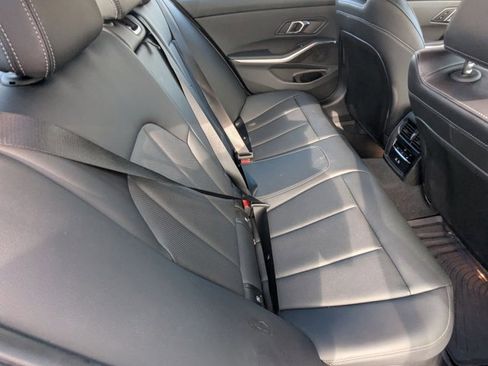 Used 2024 BMW 330i Sedan w/ M Sport Package RWD image 18