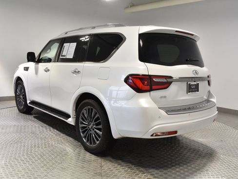 Certified 2024 INFINITI QX80 Sensory image 6