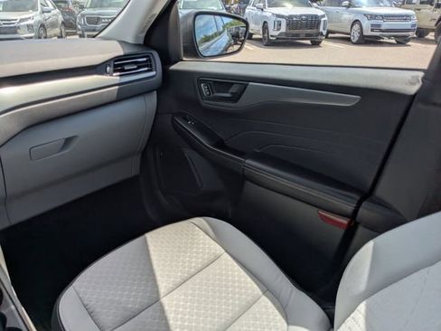 Used 2024 Ford Escape Active FWD image 18