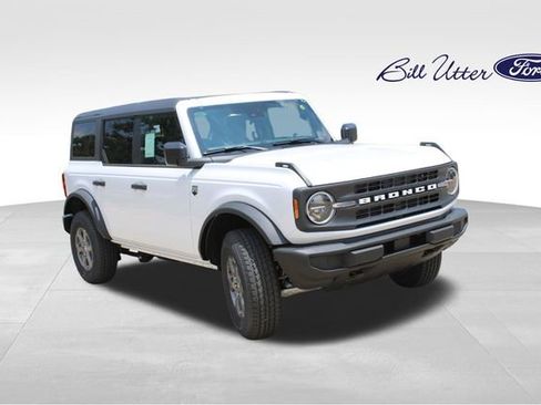 New 2026 Ford Bronco Big Bend AWD/4WD image 2