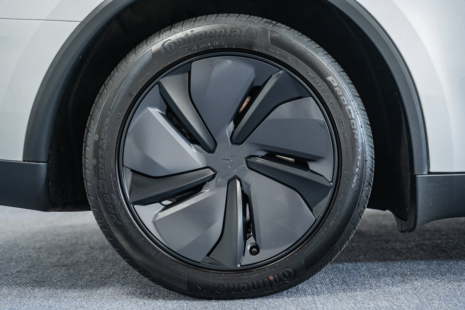 Used 2026 Tesla Model Y AWD image 20